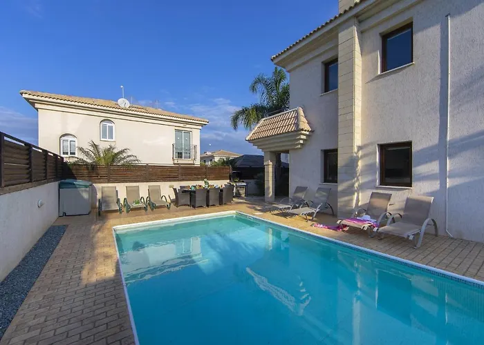 Villa Blue Water Bay