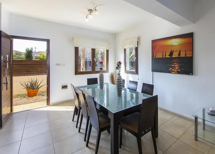 Villa Blue Water Bay