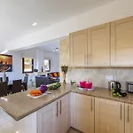 Villa Blue Water Bay