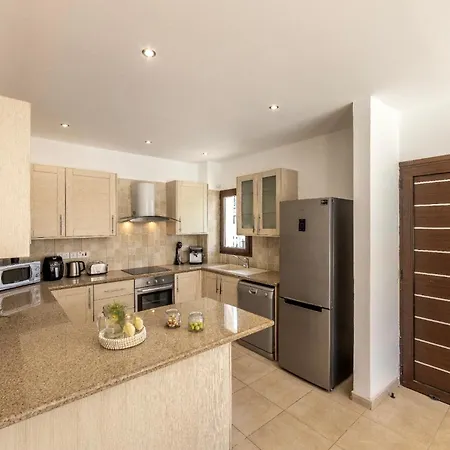 Villa Blue Water Bay Paralimni