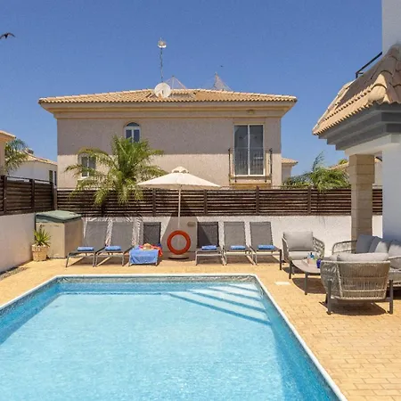 Blue Water Bay Villa
