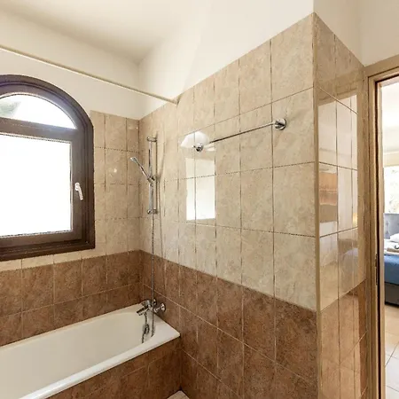 Villa Blue Water Bay