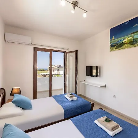 Blue Water Bay * Paralimni