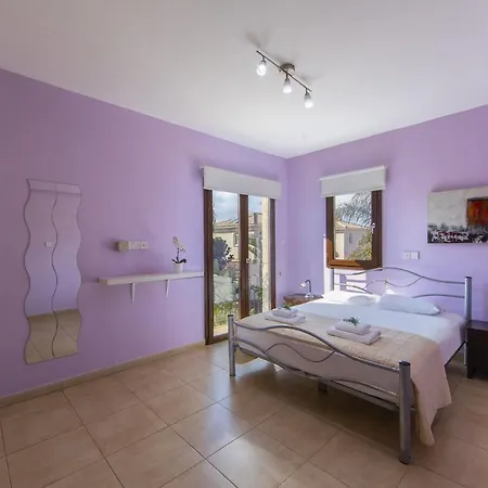 Blue Water Bay Villa