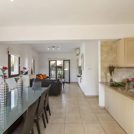 Вилла Blue Water Bay *